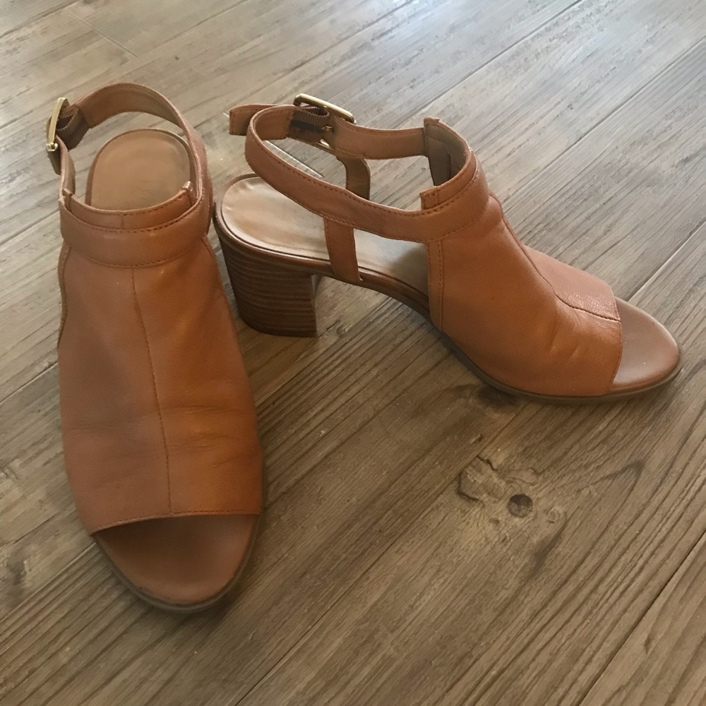 Brown Leather heels